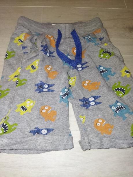 Kraťase s příšery 110, f&f,110