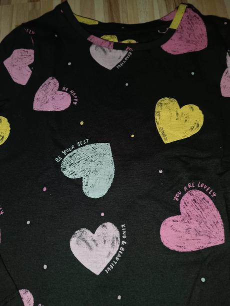 Tričko se srdíčky 104 tu, tu,104