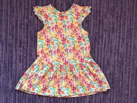 Barevné šatičky, c&a,86