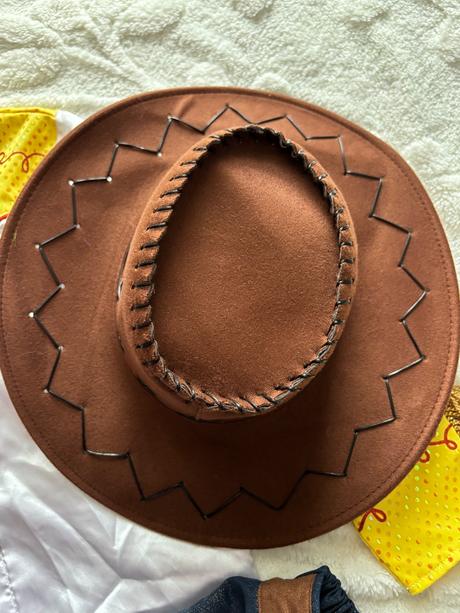 An26/ kostým toy story jessie - v.9/10 let zn. dis, 