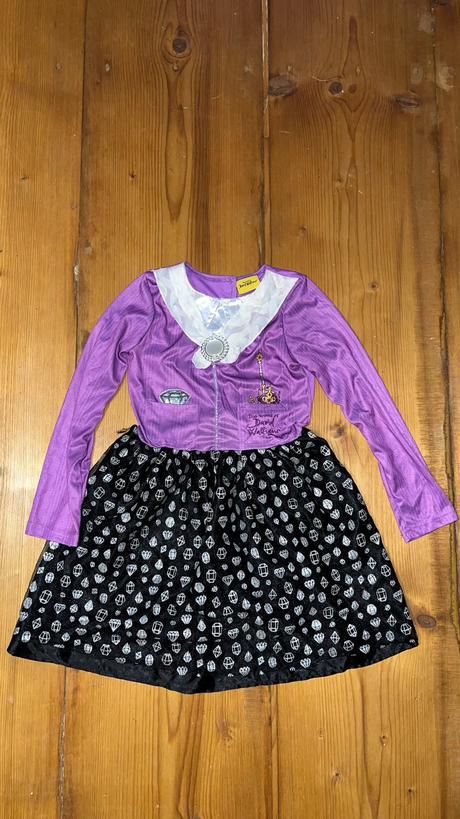 Kostým/šaty babička drsňačka david walliams,