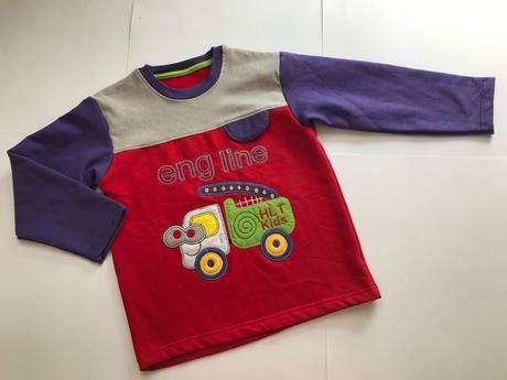 Mikina - v.cca 5/6 let, 116