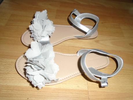 Sandály s květinou vel 38 stélka 24,5 cm, reserved,38