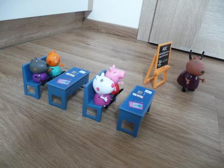 Hrací set peppa pig/prasátko peppa - škola,
