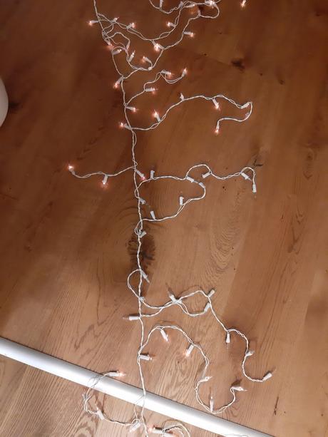 Vánoční světýlka na okno.,