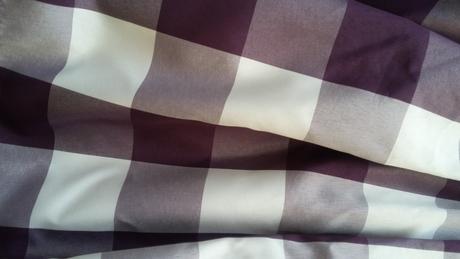 Šatičky kostkované, 104