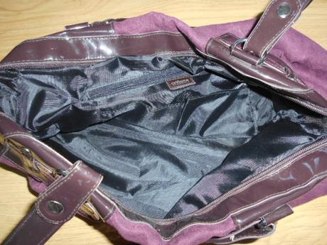 Tašky-kabelky                         4 kusy, 