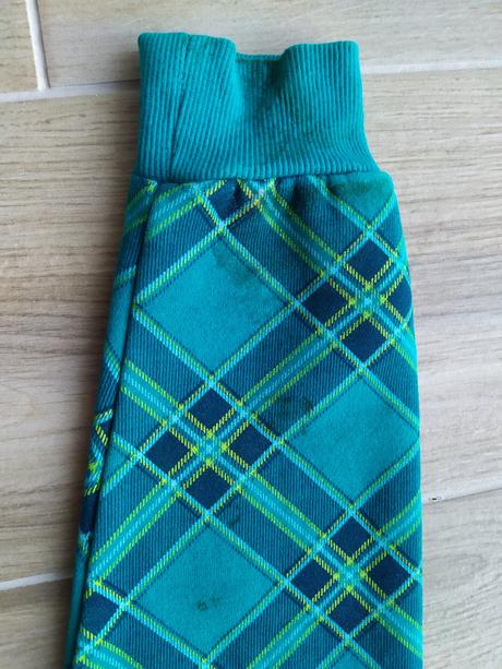 Zelenomodrá mikina dc, 140