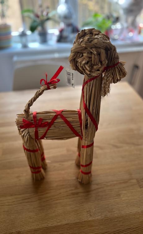 Beránek ze slámy v. 45 cm x d. 30 cm,