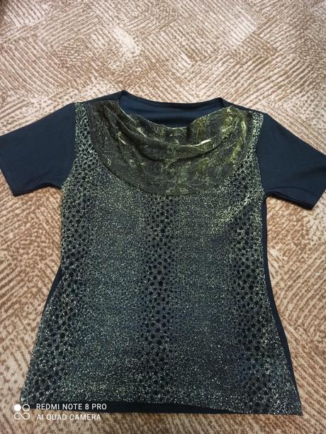 Kalhoty a halenky, s