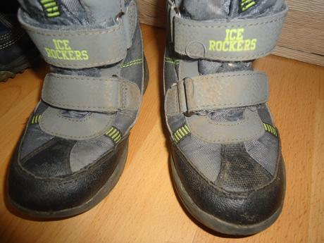 Zimní boty velikost 25, demar,25