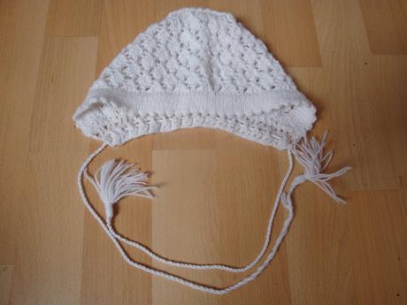 Čepice pletená dírkovaná - bílá, vel. 62, 62