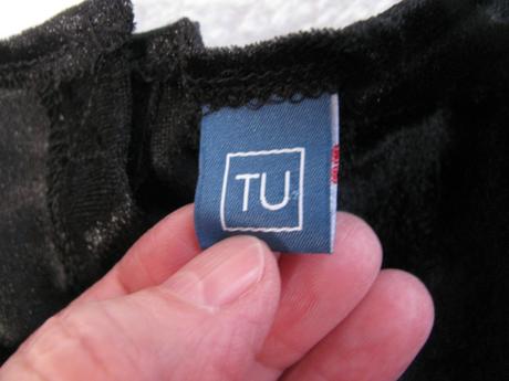 Karnevalový kostým-krásná černo růžová kočička,