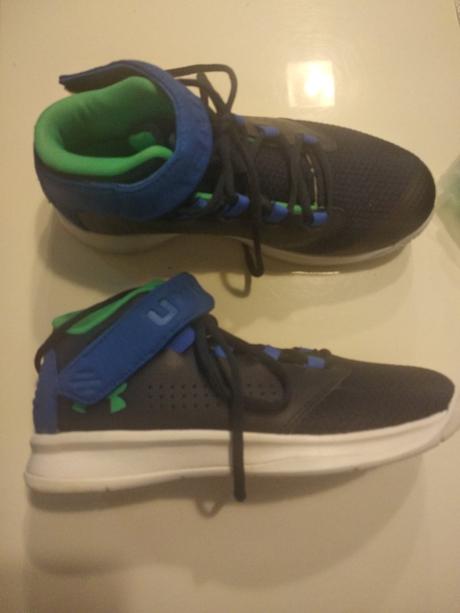 Nové boty under amour, under armour,35