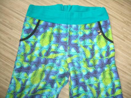 Tepláky pop it zelený lem vel.146-152, 146