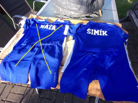 Fotbalová souprava, decathlon,140