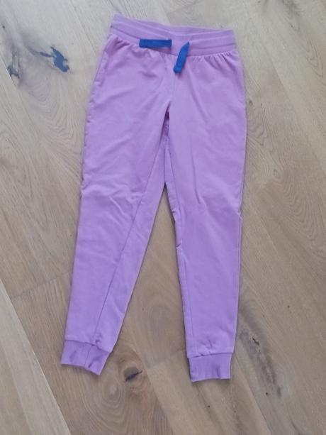 Tepláčky č.128/134, 128