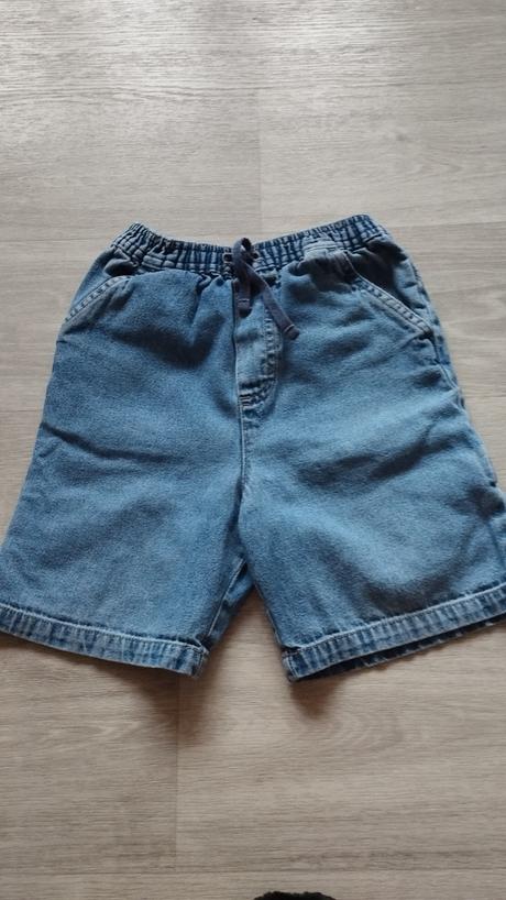 Kraťasy 3-4 r., george,104