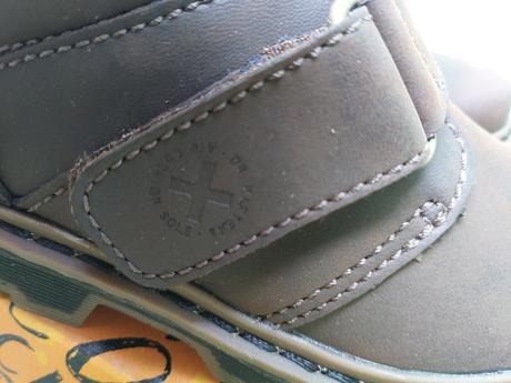 Nenošené dětské kožené boty dr. martens vel. 27, 27