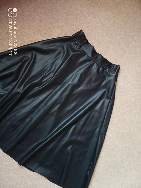 Sukně zn."cristina made in italy" vel."l", l