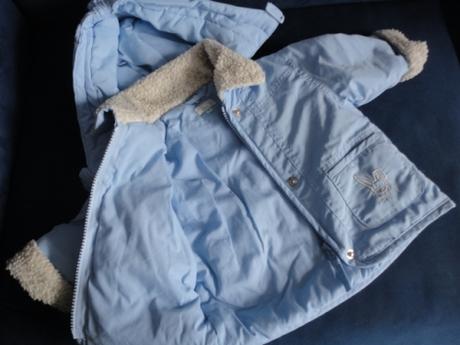 Slabší zimní či přechodová bunda s kapucí, vel. 74, 74