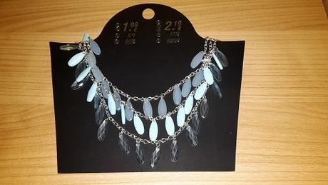 Nový náhrdelník, kik