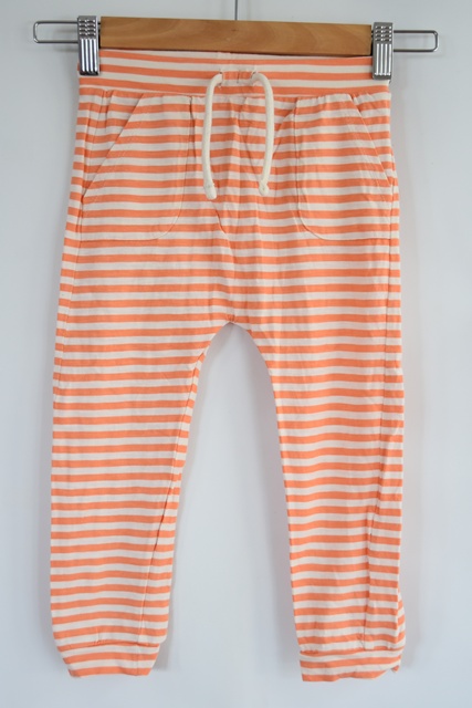 Tepláky vel. 2 - 3 roky, marks & spencer,98