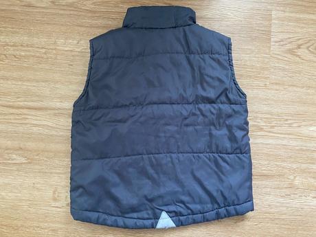 Chlapecká šusťáková vesta - okay, vel. 98, okay,98