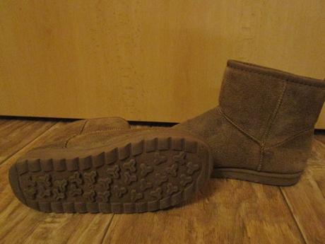 Pěkné hnědé semišové kozačky, uvnitř kožíšek,č.32, 32