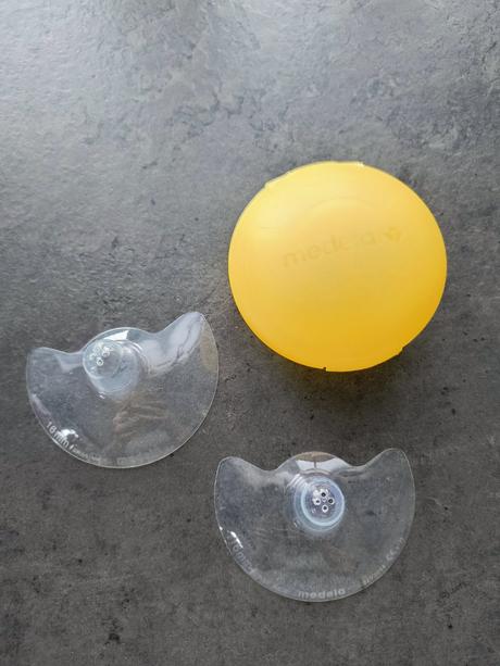 Medela kojící kloboučky, 