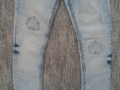 Modré kalhoty rifle džíny, chapter young,152