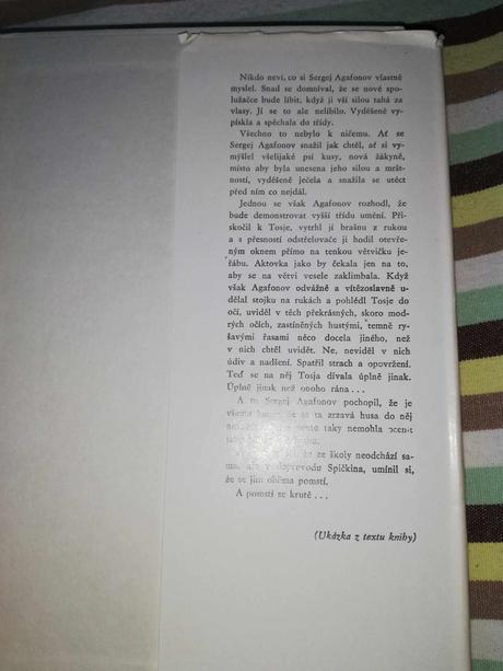 Trojka minus aneb stalo se v páté a,