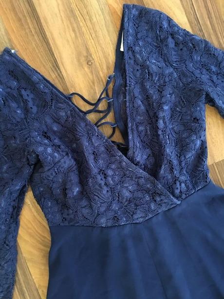 Krajkový kraťáskový overal na šněrovačku, vel s/m,, 38