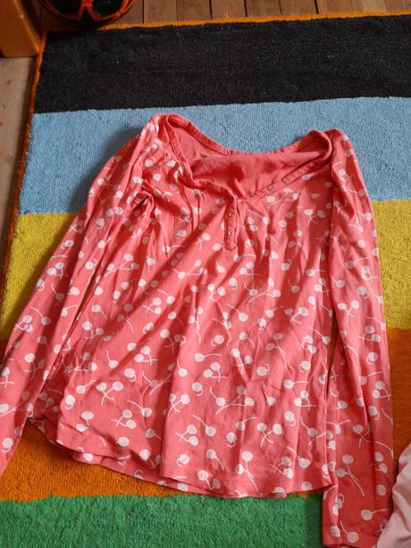 Tričko z pěkné látky na slečnu, 188