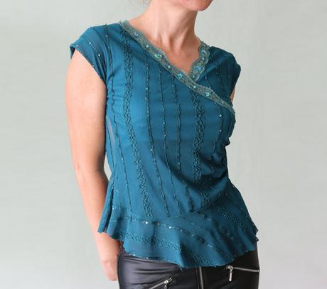 Společenský krajkový top s flitry vel. s, s