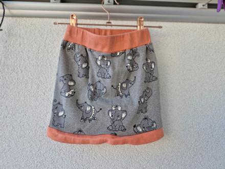 Tepláková sukně, 116