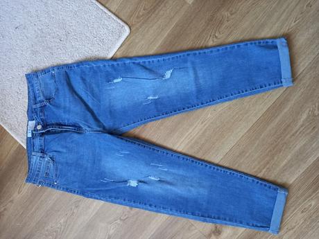 Nové 7/8 trhané džíny, 44