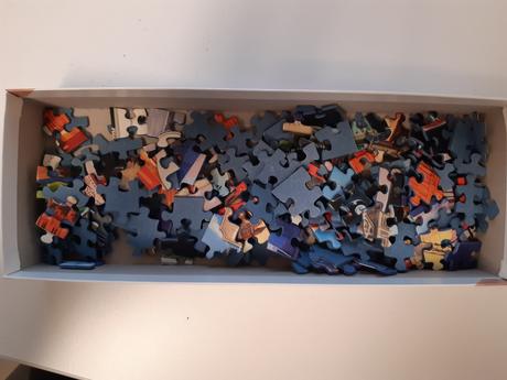 Ravensburger vertikální puzzle londýnský strážník,