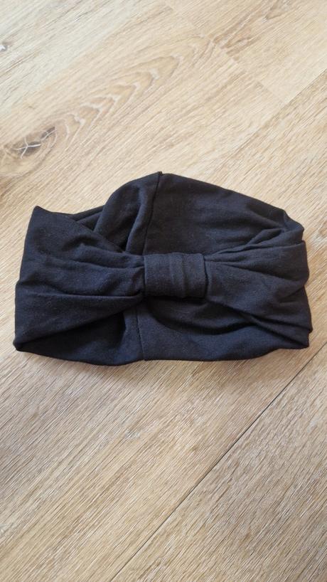 Čelenka "kulišárny", 104