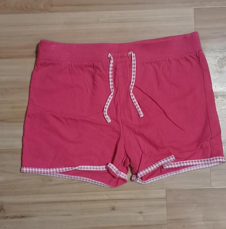 Kraťasy, bonprix,134