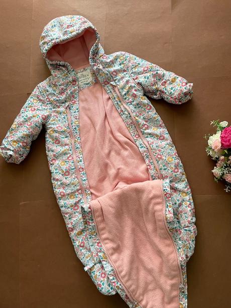 Kombinéza kojenecká s květy - v.6/9 měs, marks & spencer,74