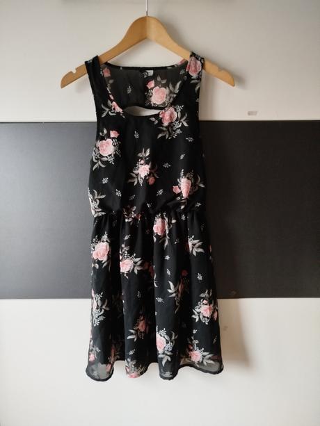 Šaty zn. divided vel.40, 40