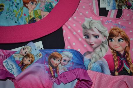 2x plavky frozen,klobouk, na 5 let, disney,110 / 116