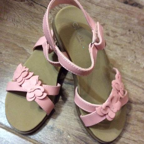 Sandálky s motýlky, cupcake,30