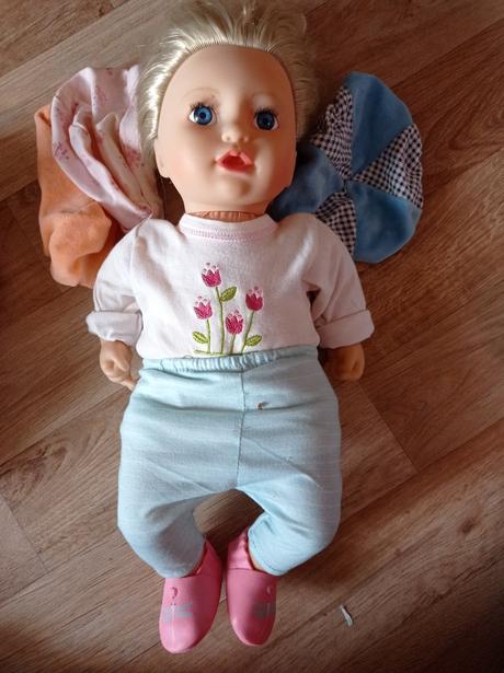 Panenka baby born sestřička.,