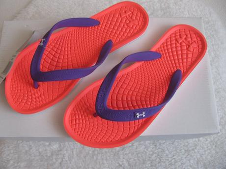 Dámské, dívčí plážové žabky lososové barvy v.37,5, under armour,38