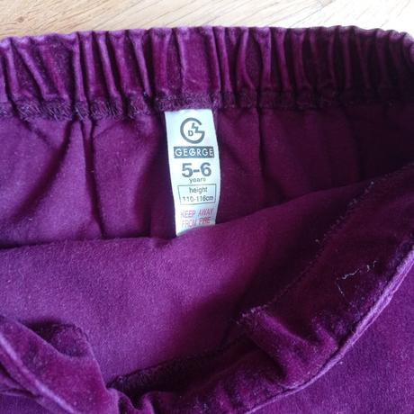 Sametová sukýnka, george,116