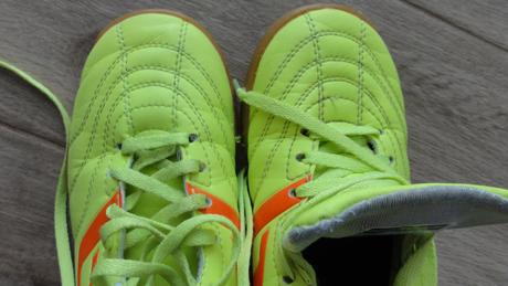 Tenisky sálovky pro touch vel.33, 33