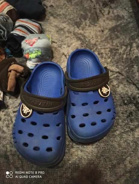 Ponožky a krosíky, 25