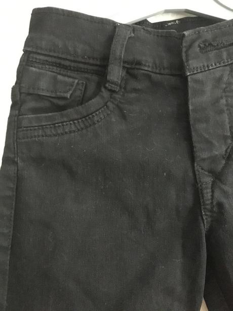 Vel. 116 černé skinny, 116